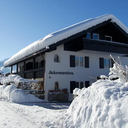 Haus Jahreszeiten-3